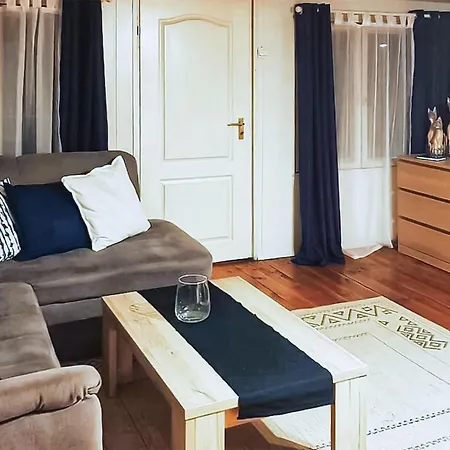 Stunning In Brodnica Gorna With Private Swimming Pool, Be Inside Or Outside Brodnica Dolna